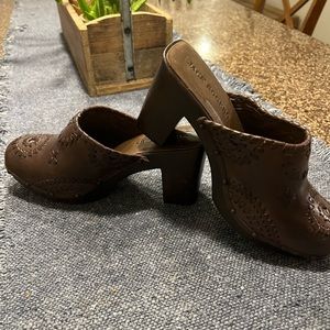 Jack Rogers Brown Clogs Size 8
